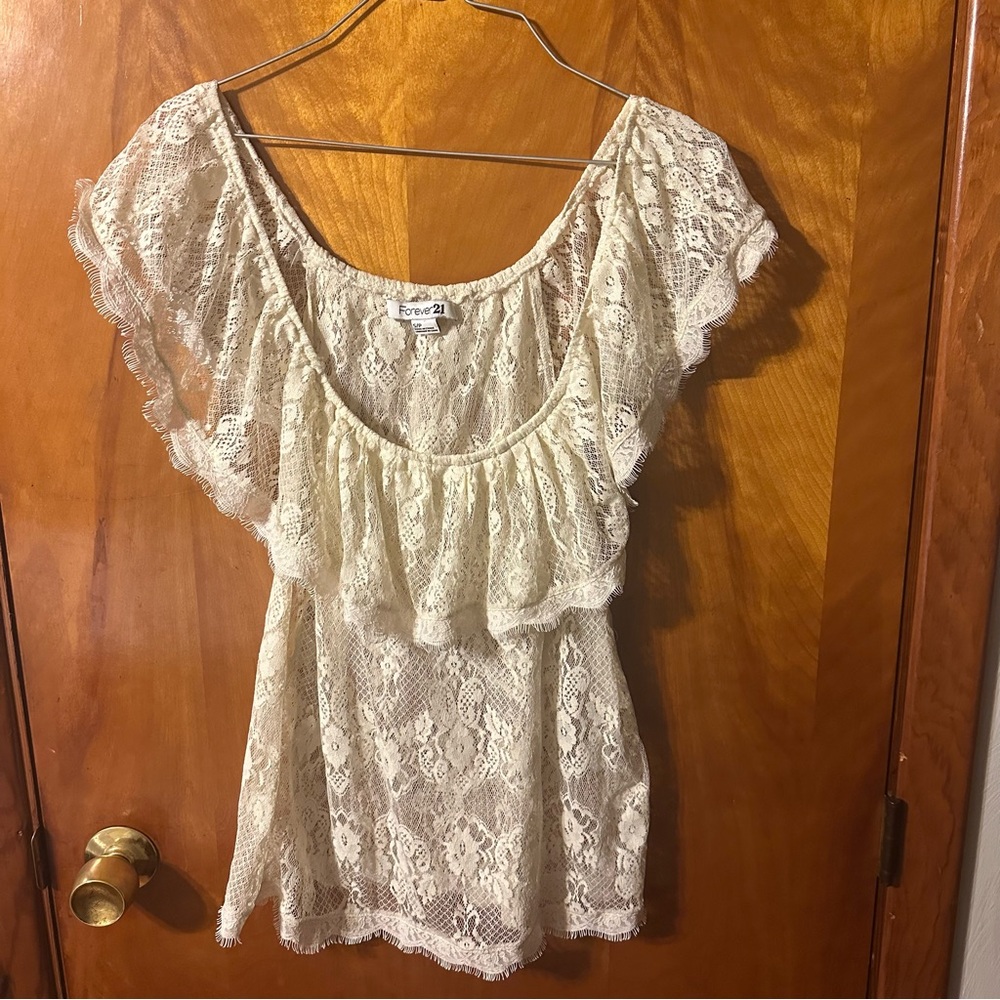 Forever 21 Cream Lace Flutter Sleeve Blouse
